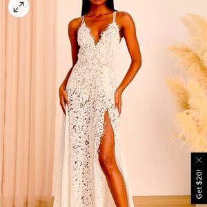 Lace Maxi dress with nude body suit. Size Large. Beach wedding dress. NWT